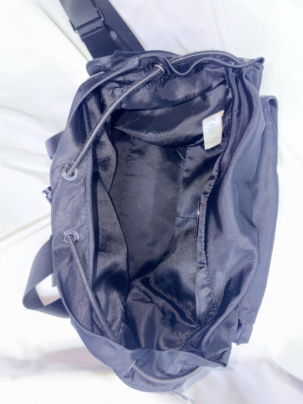 Lululemon Wunderlust Backpack Mini 14L - Picture 5 of 7